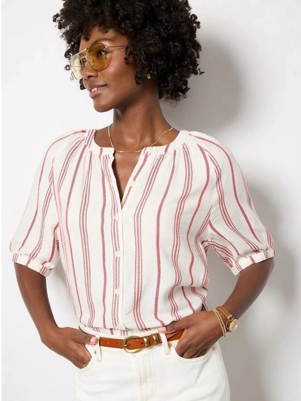 Evereve Lumi Split Neck Blouse Red Stripe Sz M NWT